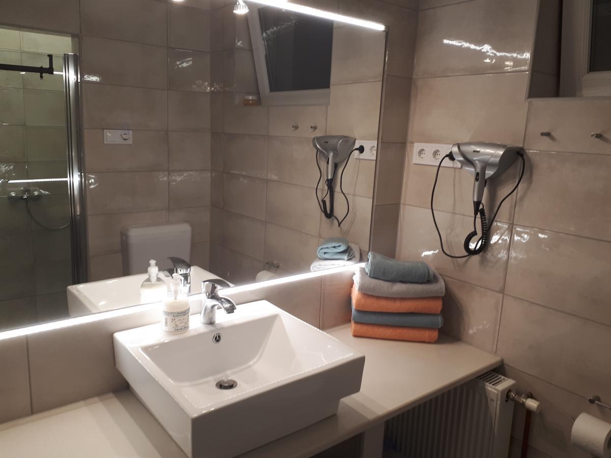 Kertvarosi Apartman II Tiszaújváros Dış mekan fotoğraf